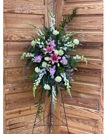 Forever Loved Spray Flower Arrangement