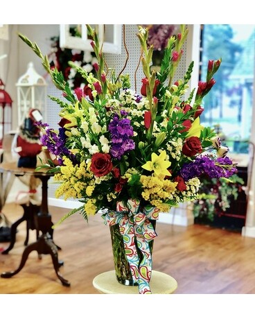 Glamorous Beauty Flower Arrangement