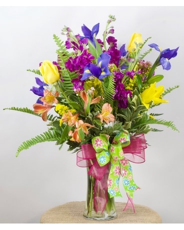 Pretty Paisley Flower Arrangement