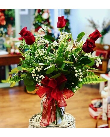 Heavenly Half Dozen Flower Arrangement
