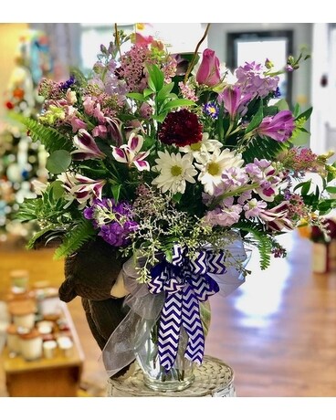 Lush Lavender Flower Arrangement