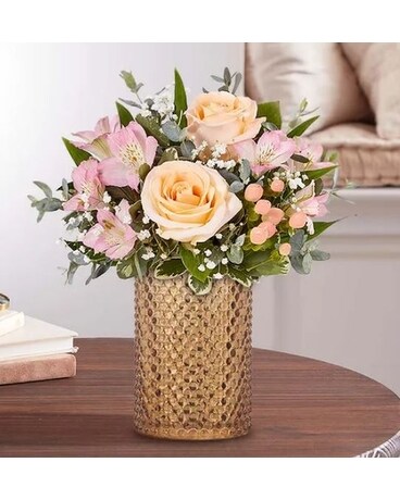Perfectly Peach Bouquet Flower Arrangement