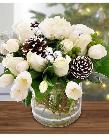 WHITE CHRISTMAS Flower Arrangement