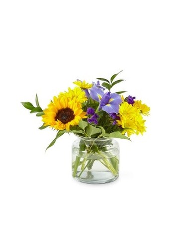 FLUTTER BY BOUQUET Flower Arrangement