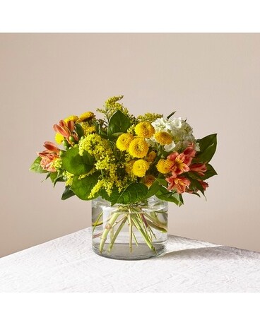 LIFE'S A PEACH Flower Arrangement
