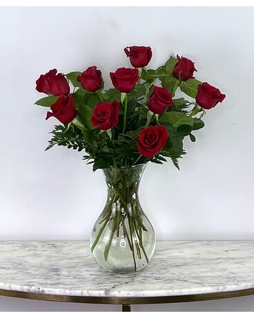 Valentine’s Long Stem Red Roses Flower Arrangement