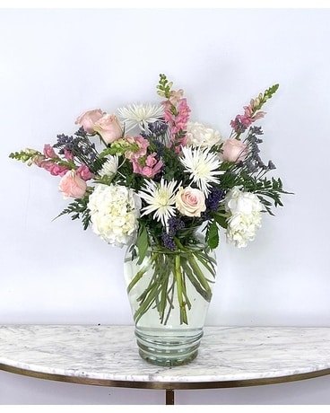 Valentine's Romantic Days Flower Arrangement