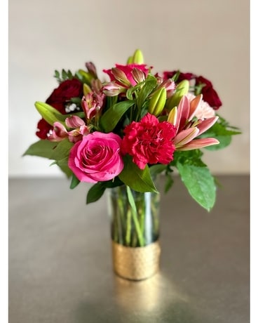 Valentine's Delight - Premium Gold Vase Flower Arrangement