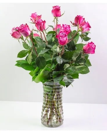 One Dozen Lavender Roses Flower Arrangement