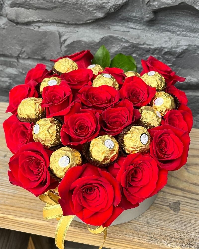 Red Roses and Chocolate Free Delivery