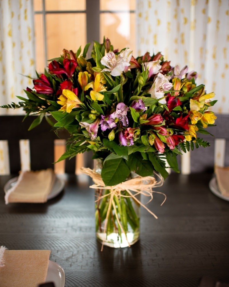 Alstroemeria Flower Bouquet With Free Delivery