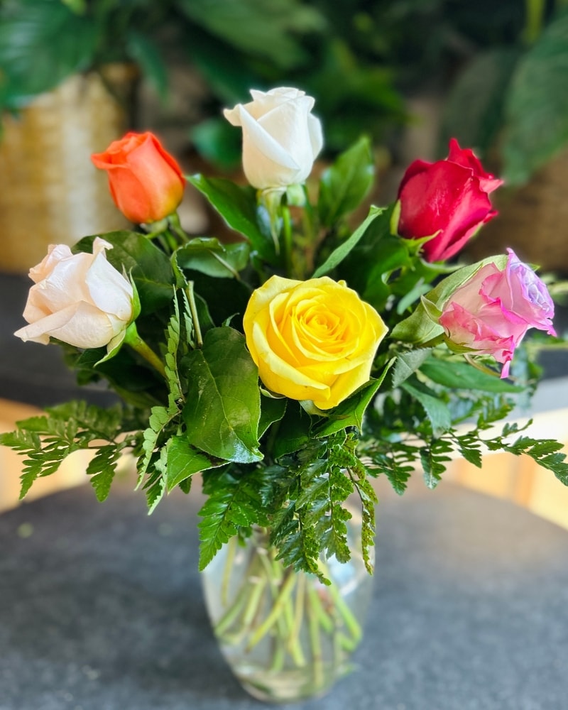 フラワー・リース  Warm Color Bouquet オレンジのバラとブドウのフラワーリース〜長く飾れるアート