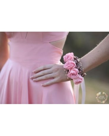 Pale Pink Mini Forever Roses Bangle Flower Arrangement
