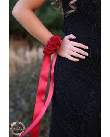 Red Mini Forever Roses Bangle Flower Arrangement
