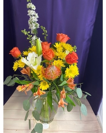 Celebrate and Cheer Flower Arrangement