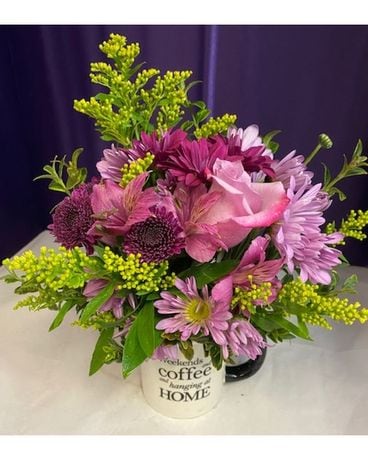 Weekends are made for home Flower Arrangement