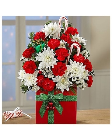 The Holiday Cheer™ Bouquet Flower Arrangement