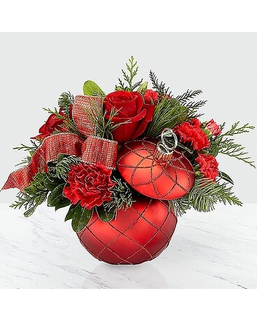 FTD Christmas Magic Bouquet Flower Arrangement