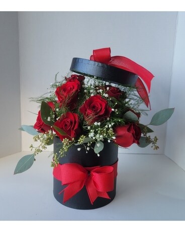 Sexy Roses in Black Hat Box Flower Arrangement