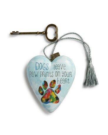 Art Hearts - 3 Paw Prints Gifts