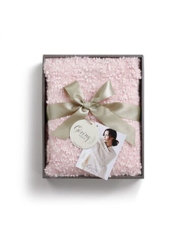 Giving Shawl - 4 Pink Gifts