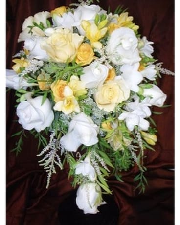 Bride Bouquet - 4 Flower Arrangement