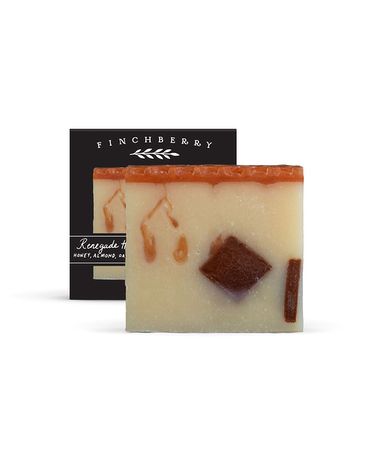 Soap - Finch Berry 9 Renegade Honey Gift Basket