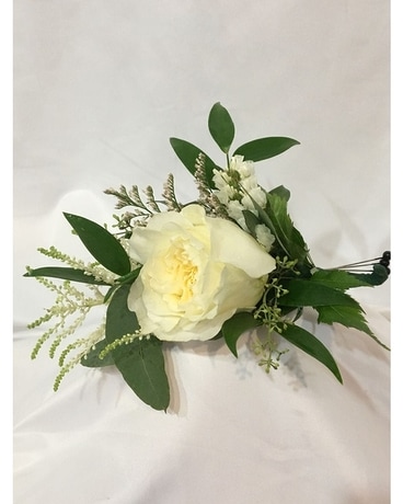 White Rose Boutonniere Boutonniere