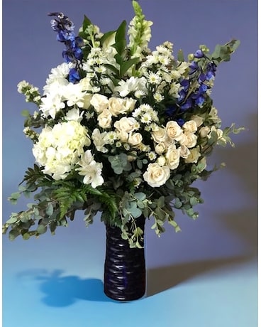 LL11 Flower Arrangement