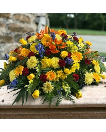 MM13 Funeral Casket Spray Flowers