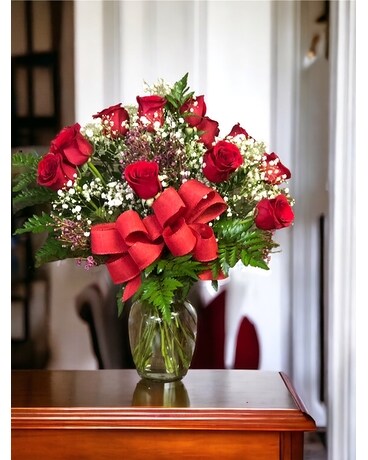 12 Premium Red Roses Flower Arrangement