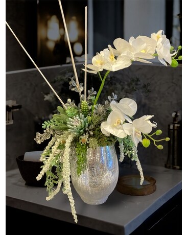 Silver orchid Flower Arrangement