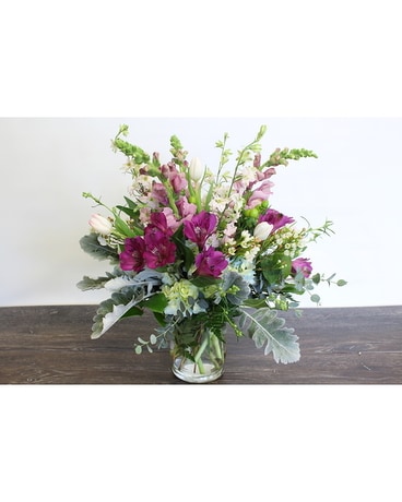 Graceful Blooms Flower Arrangement