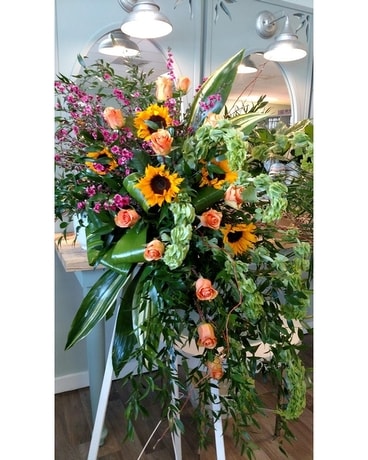 Summer Breeze Funeral Arrangement