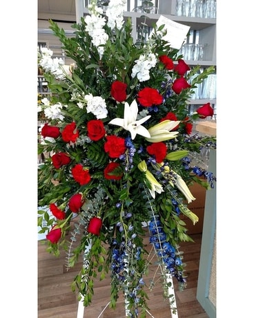 Honor Thee Sympathy Arrangement