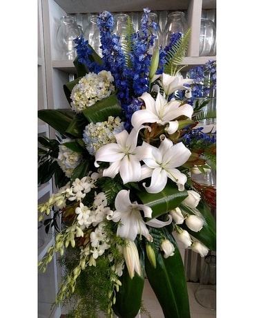 Ocean Song Sympathy Arrangement