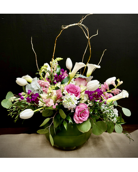 Delicate Blossoms – 31006 Flower Arrangement
