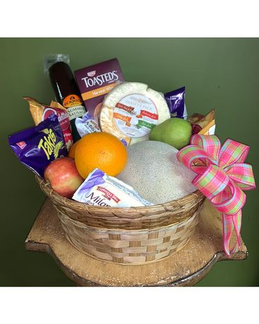 Gourmet Snack Basket Large Basket Arrangement