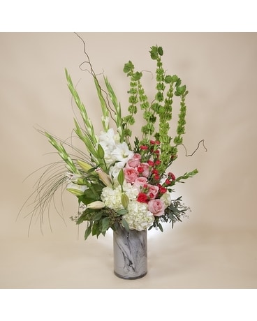 McShan Tahiti Tomorrow Bouquet Flower Arrangement