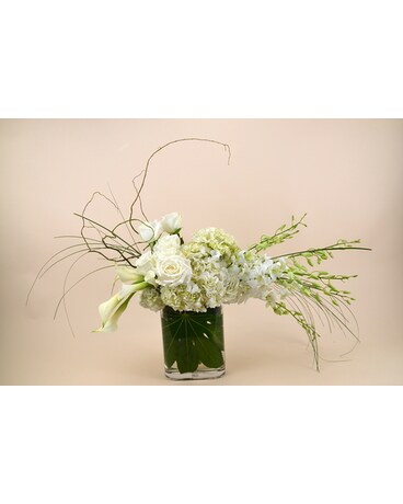 The Annalisa Flower Arrangement
