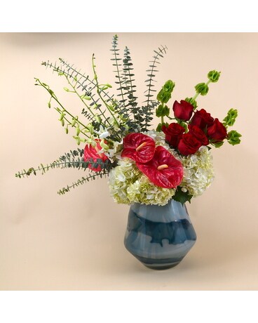 McShan Purest Love Bouquet Flower Arrangement
