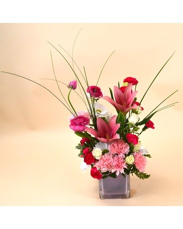 McShan Simply Pink Bouquet Flower Arrangement