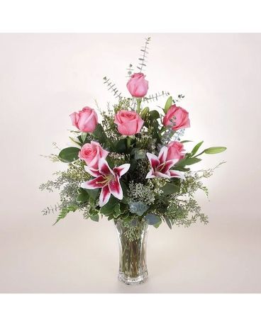 McShan Half Dozen Pink Roses And Lilies Flower Arrangement