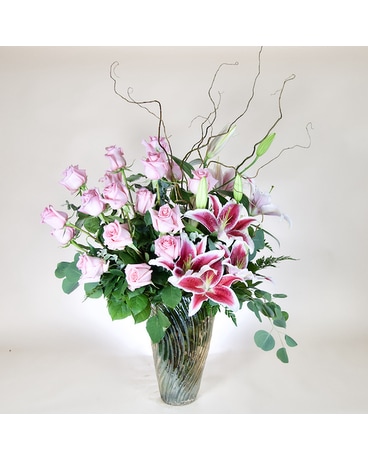 McShan Prague Bouquet Flower Arrangement