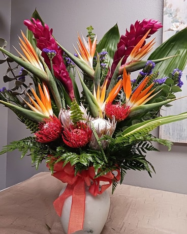 Tropical Arrangement Flower Arrangement