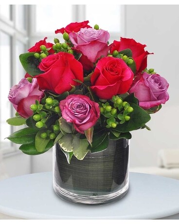 Payne's Florist & Gifts - Fragrant Rose Flower Arrangement