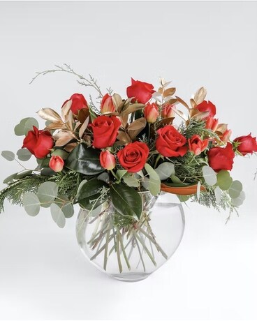 Payne's Florist & Gifts - Holiday Rose Bouquet Flower Arrangement