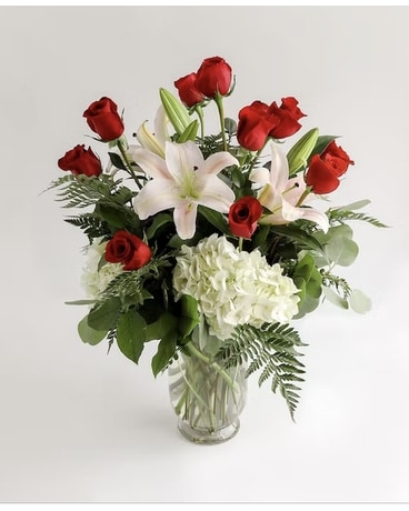 Granbury Flowers & Gifts - Romance with Roses Flower Arrangement