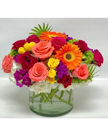Granbury Flowers & Gifts - Garden Party Flower Arrangement