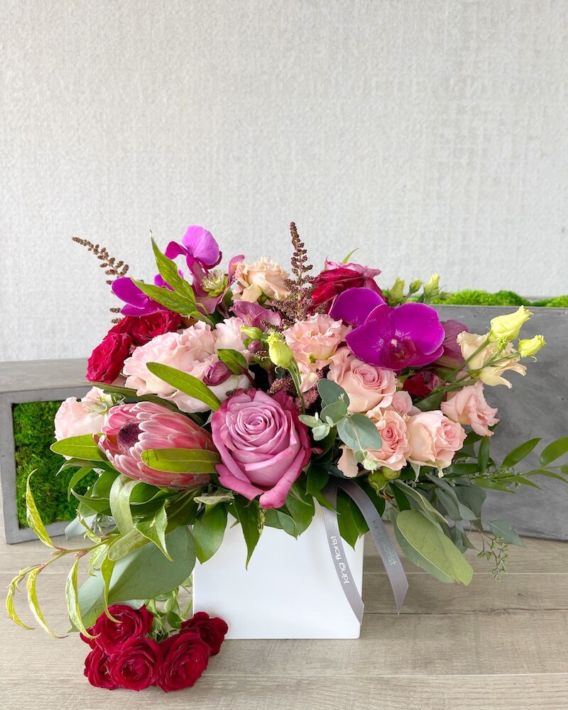 Garden Classic Flower Arrangement